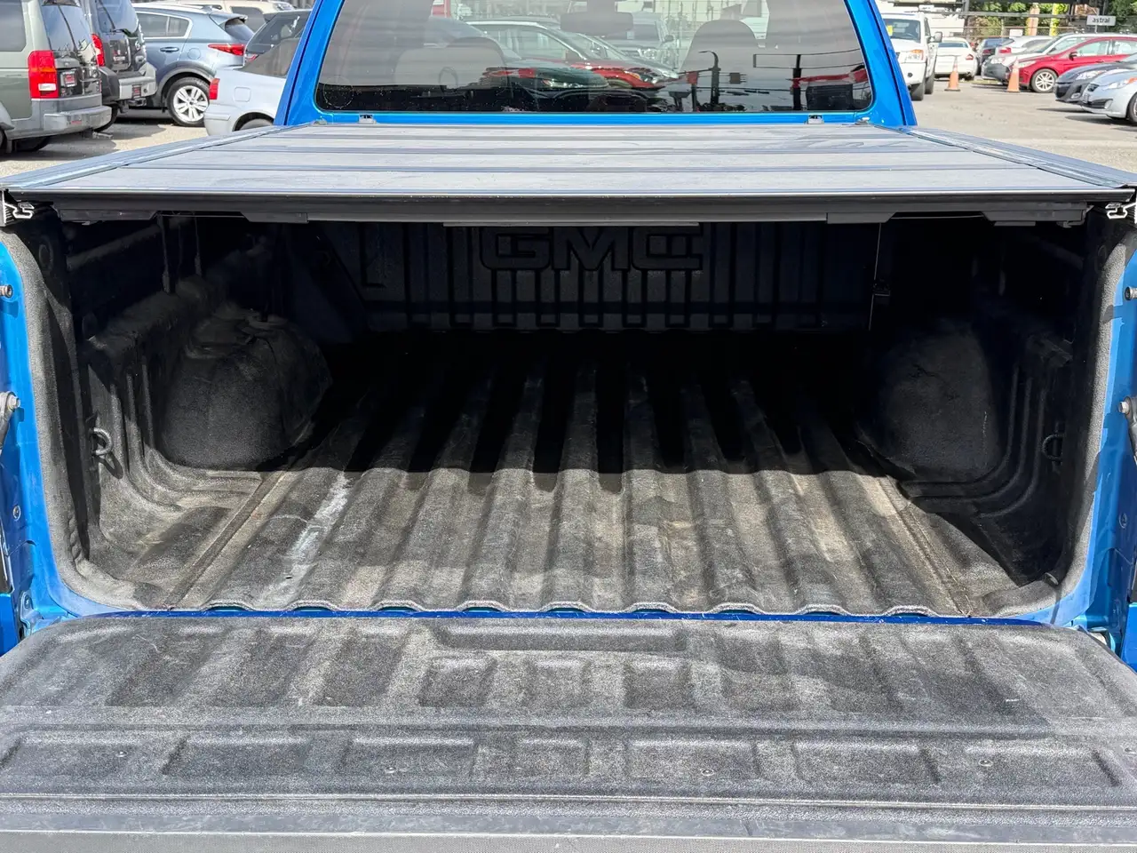 GMC Canyon снимка GMC Canyon