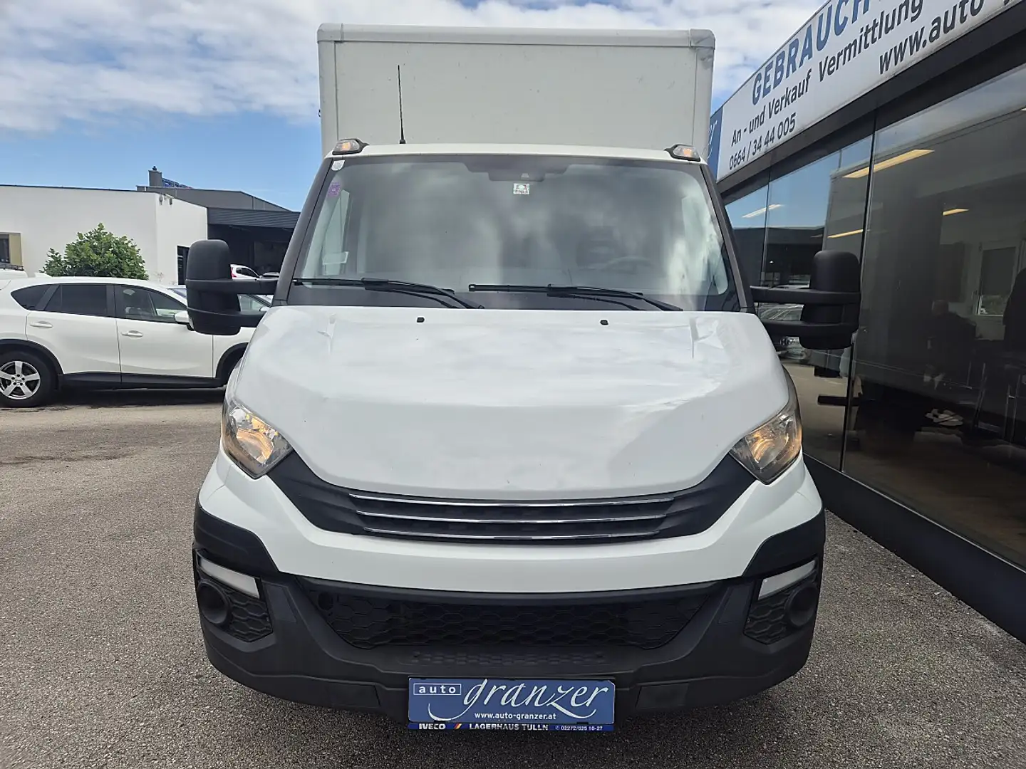 Iveco Daily 35 S 16 Weiß - 2