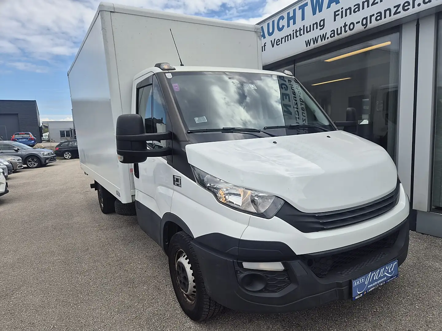 Iveco Daily 35 S 16 Weiß - 1