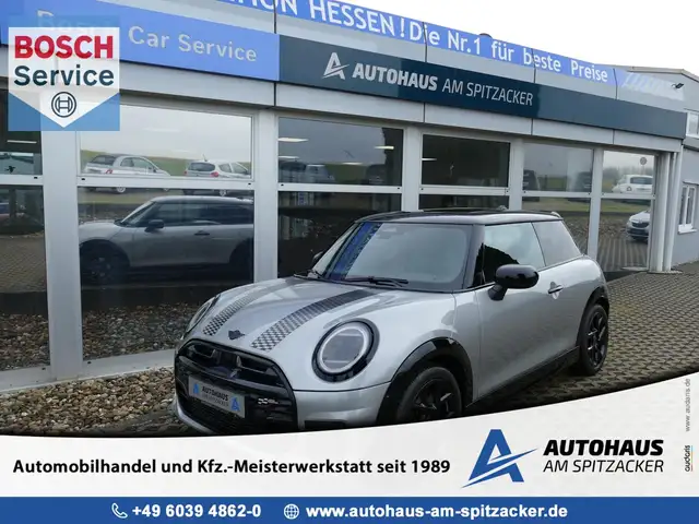 MINI Cooper S John Cooper Works XL-Paket HK PANO