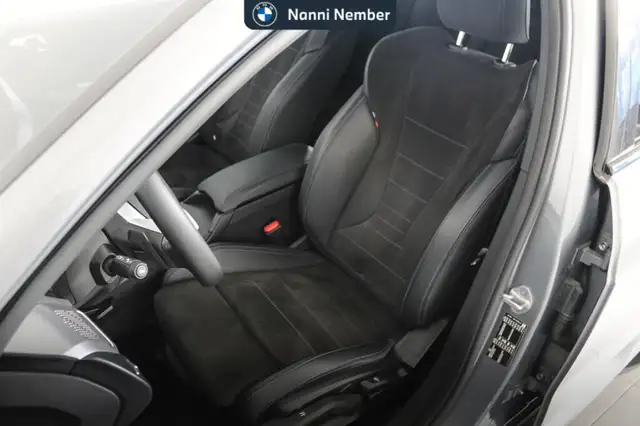 BMW 1 Series view 14