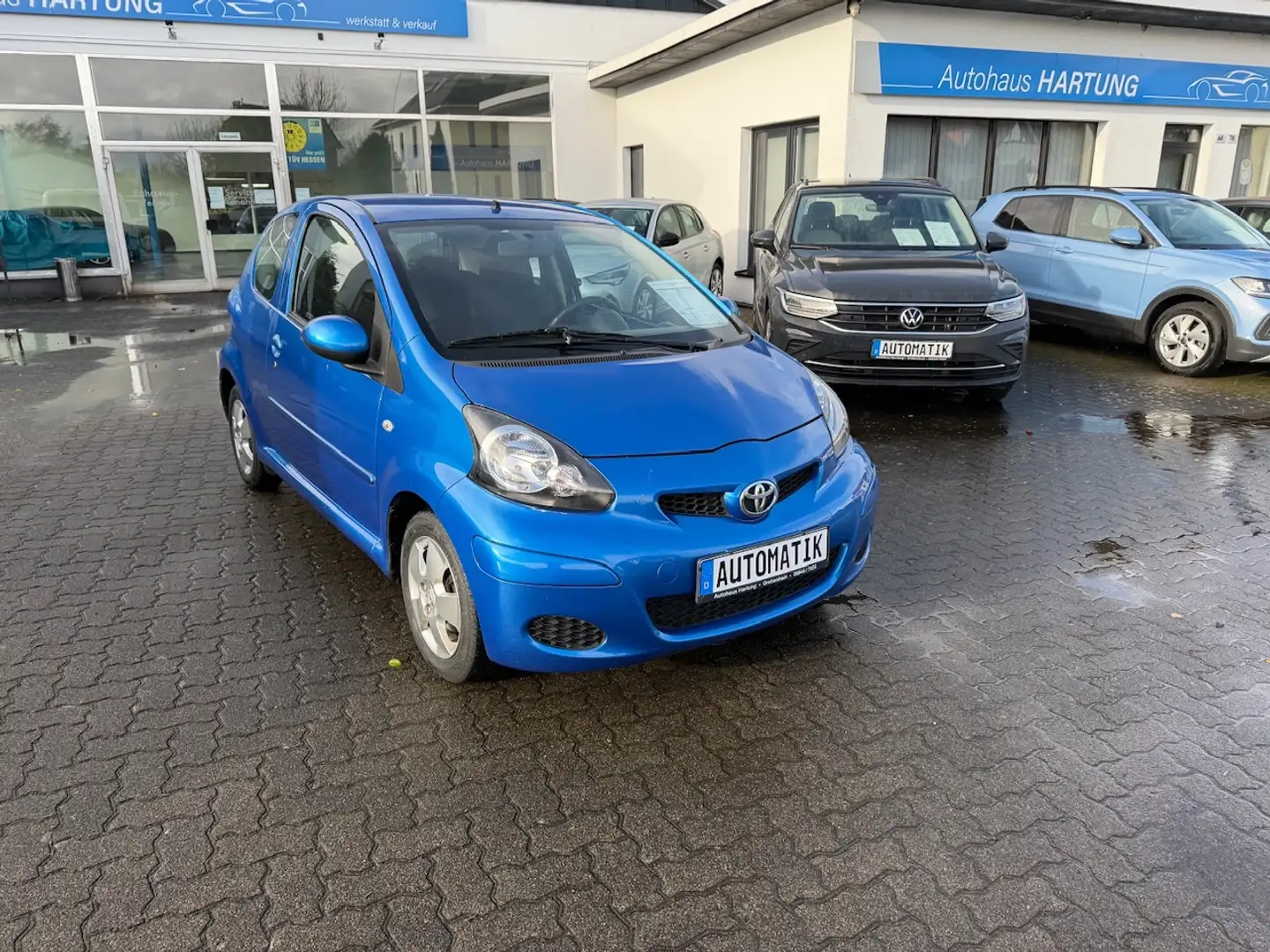 Toyota Aygo Aygo  3-Türer, Alu14 mit neuen Allwetterreifen Bleu - 2