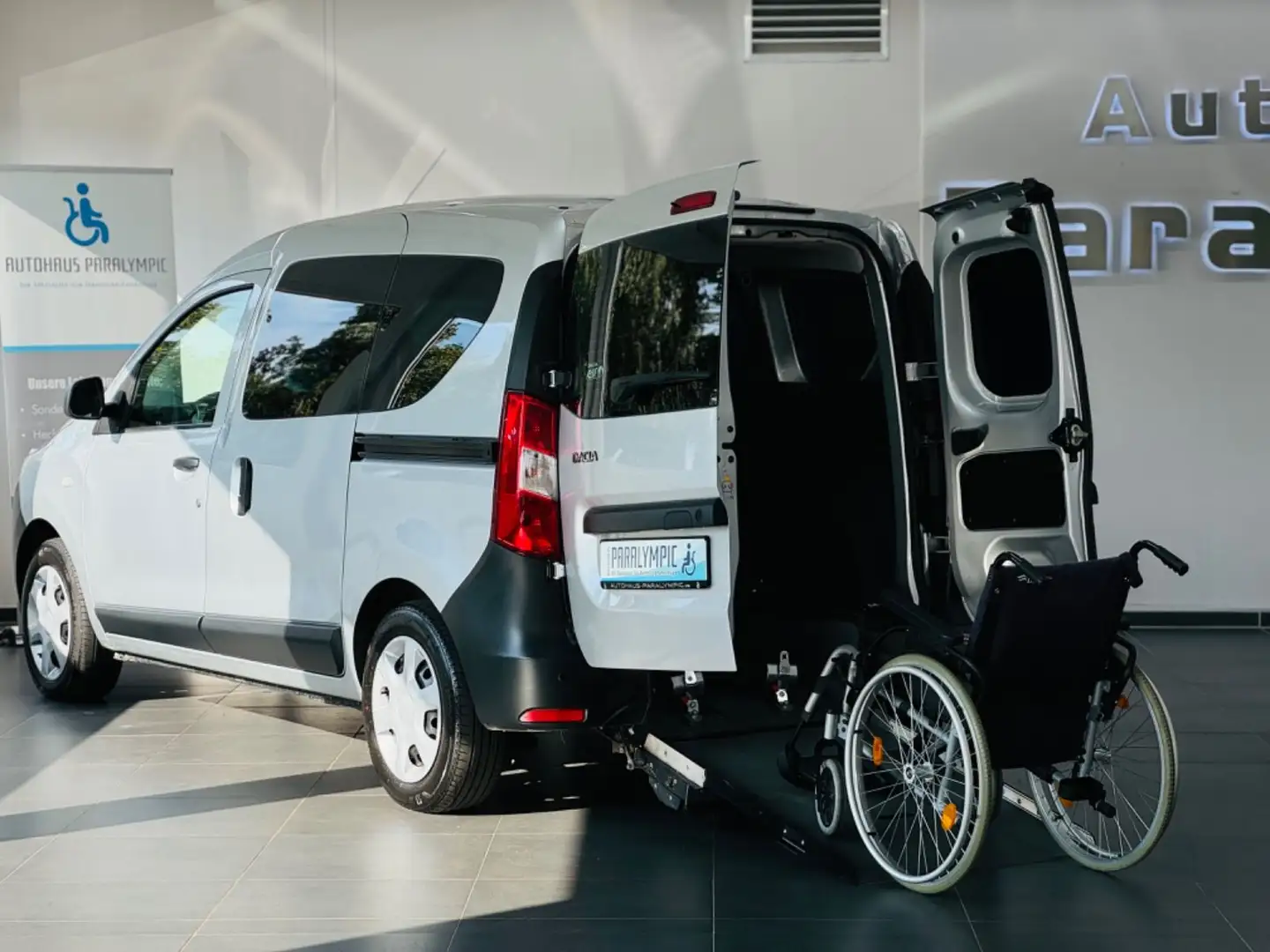 Dacia Dokker Ambiance Behindertengerecht-Rampe Silber - 1