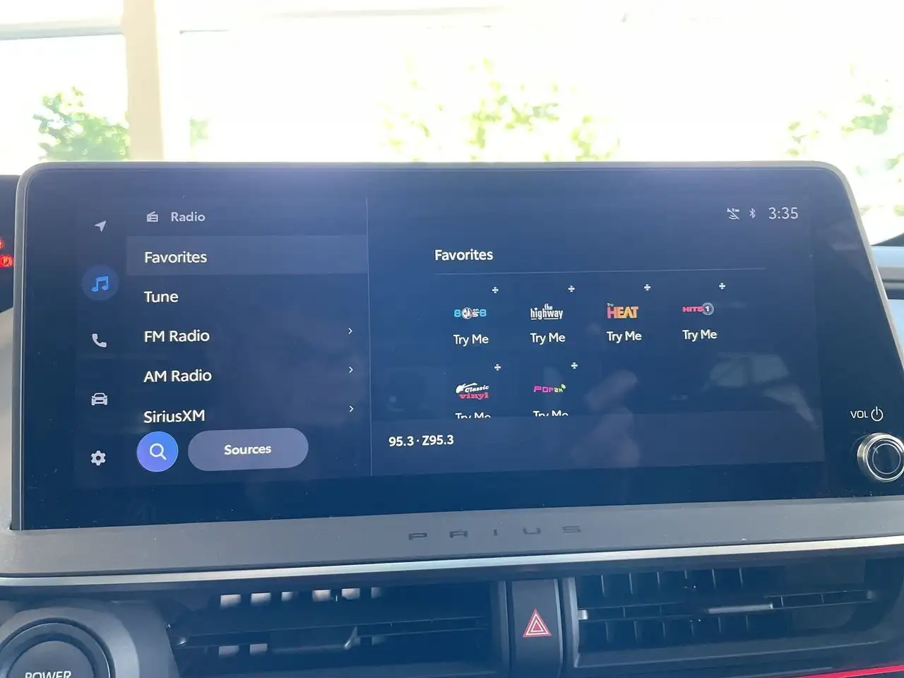 Toyota Prius снимка Toyota Prius