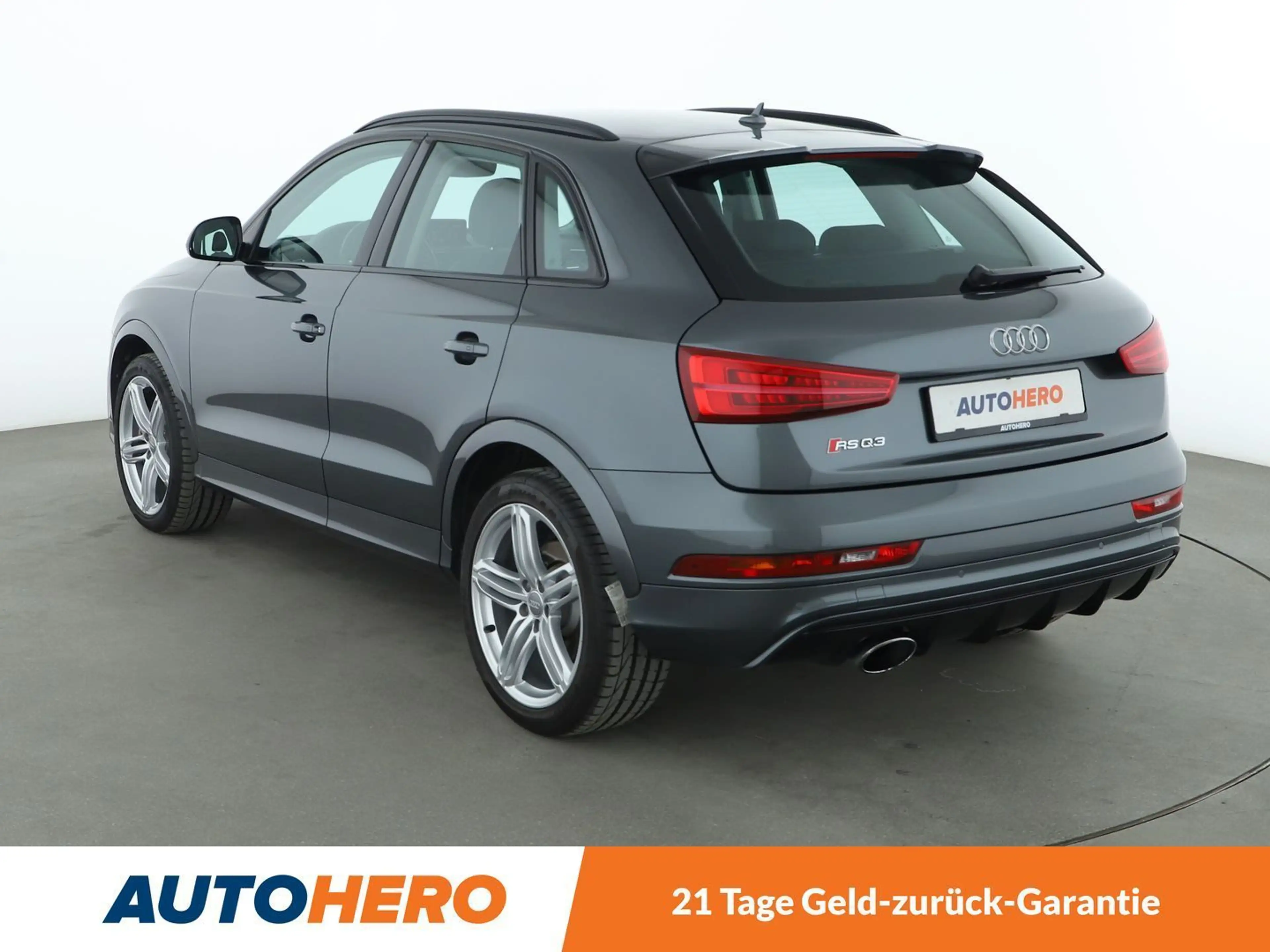 Audi RS Q3 2.5 TFSI quattro Aut.*NAVI*PDC*SHZ*ALU* — photo 4
