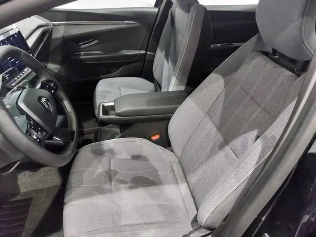 Renault Megane E-Tech view 14