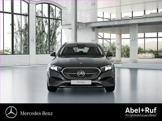 Mercedes-Benz E-Class view 2