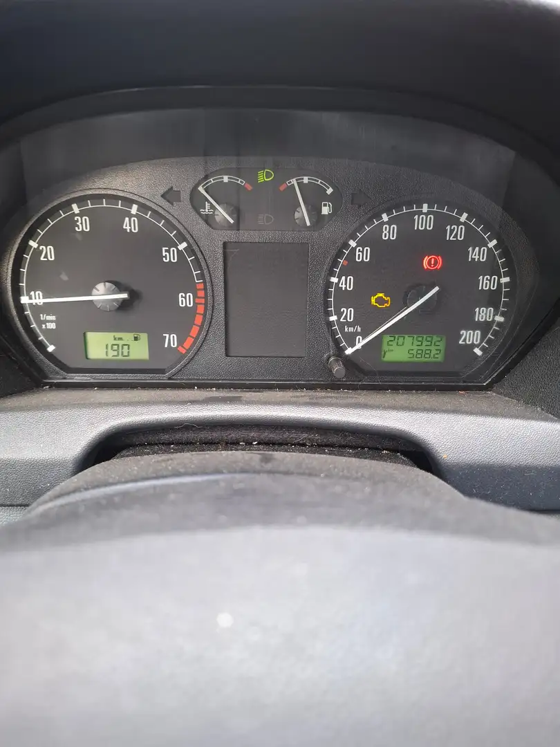 Skoda Fabia Fabia Fließheck 1.2 HTP Exact Szary - 1