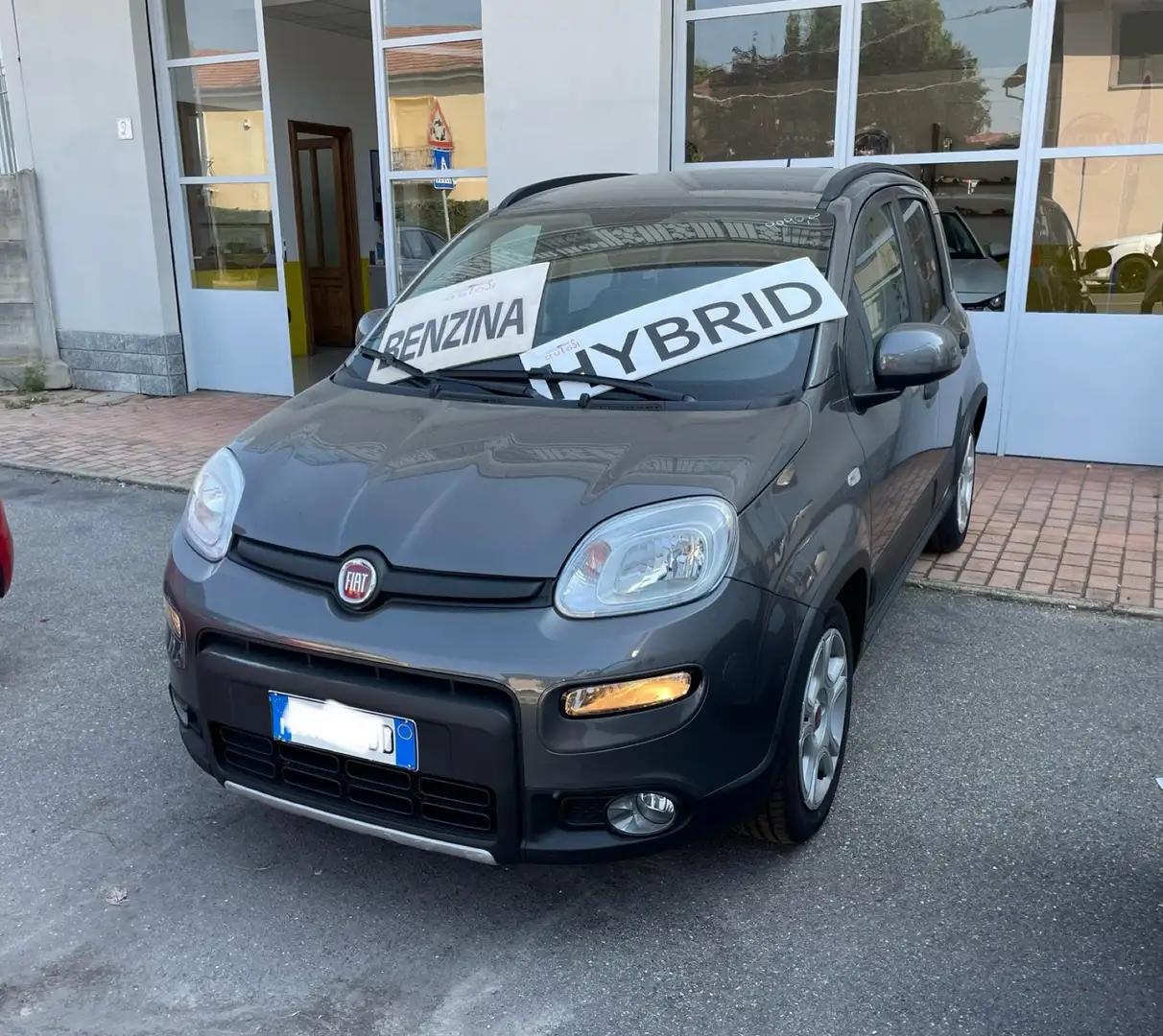 Fiat Panda Panda 1.0 firefly hybrid City Cross s Grigio - 1