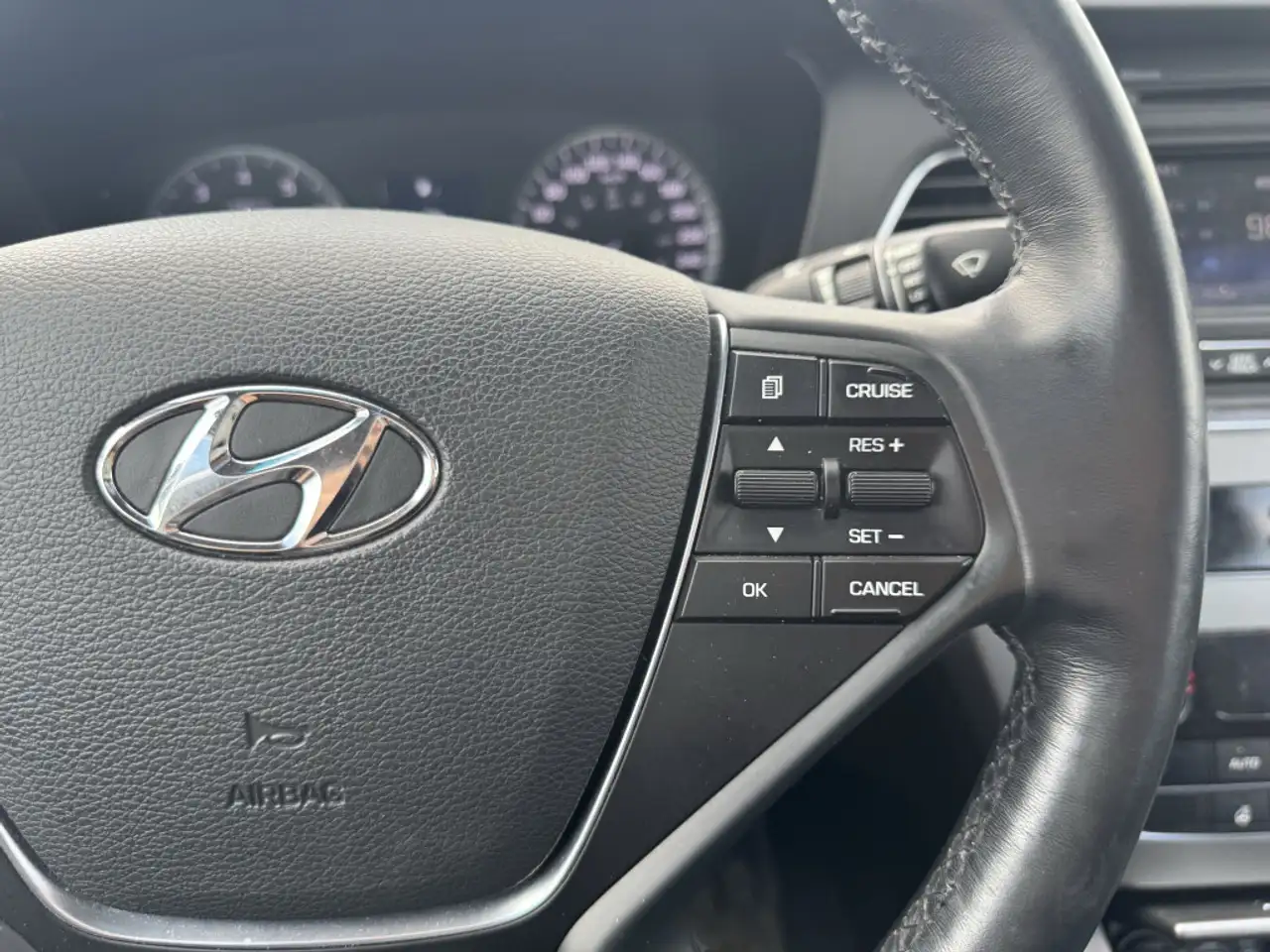 Hyundai SONATA снимка Hyundai SONATA