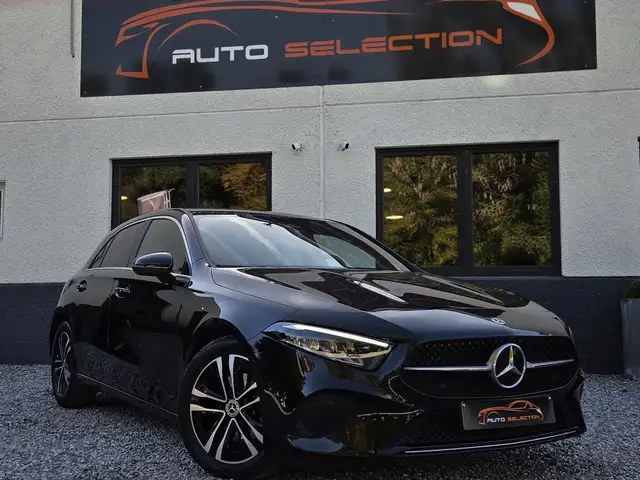 Mercedes-Benz A-Class view 3