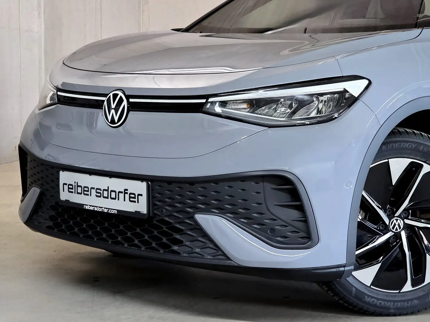 Volkswagen ID.5 Pro Performance 150 kW Grau - 2