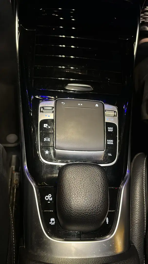 Mercedes-Benz A 35 AMG 4M Edition 1 Zwart - 2