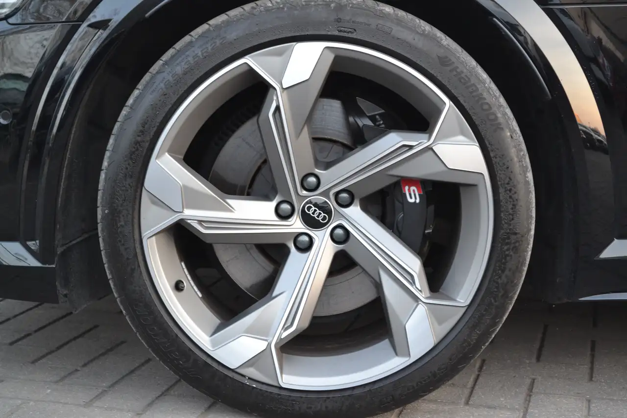 Audi Q8 e-Tron "S" 503 PK, миниатюра 20