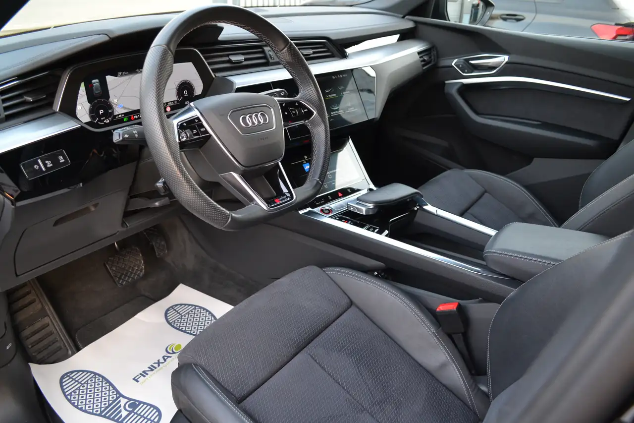 Audi Q8 e-Tron "S" 503 PK, миниатюра 6