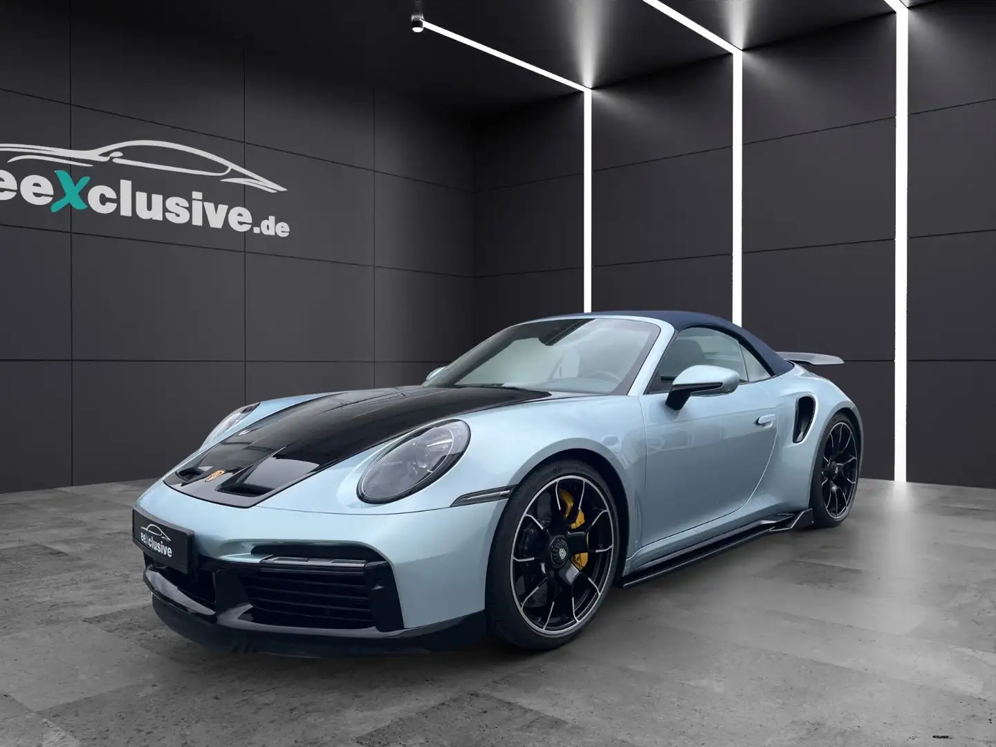 Porsche 992 911 (992) Turbo S Cabrio 800PS BrabusOptik GT3* Plateado - 1