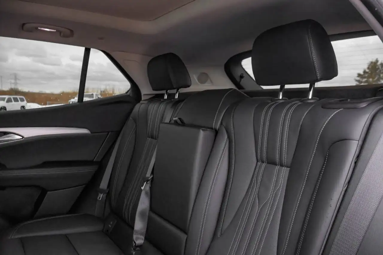 Buick Envision снимка Buick Envision