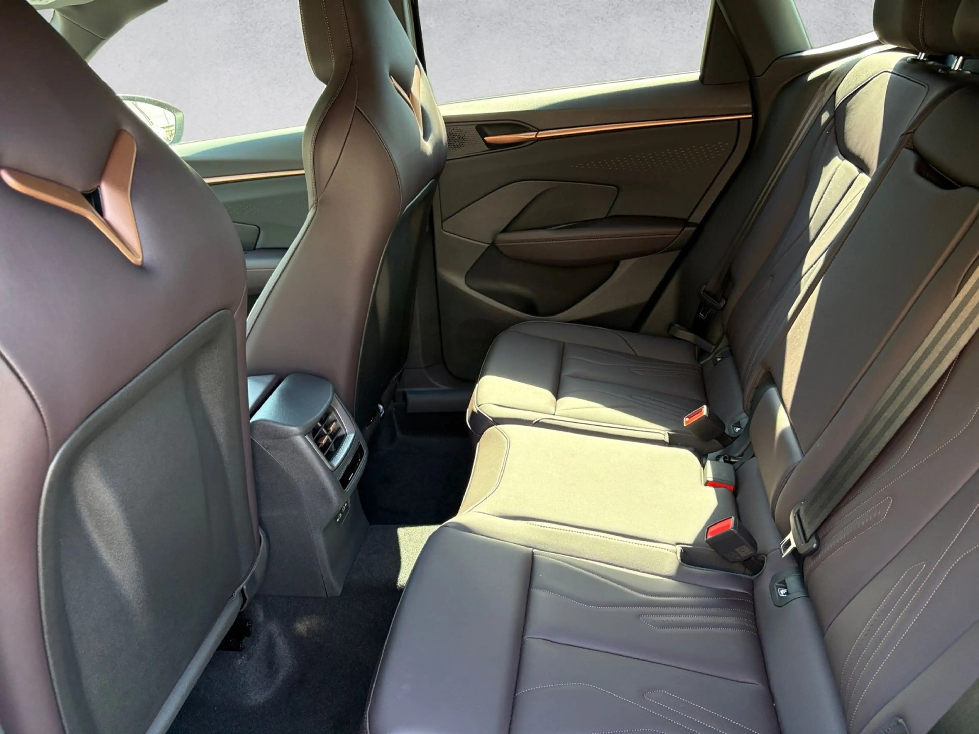 CUPRA Terramar VZ 1.5 e-Hybrid 272PS HD Matrix 20 Zoll — photo 12