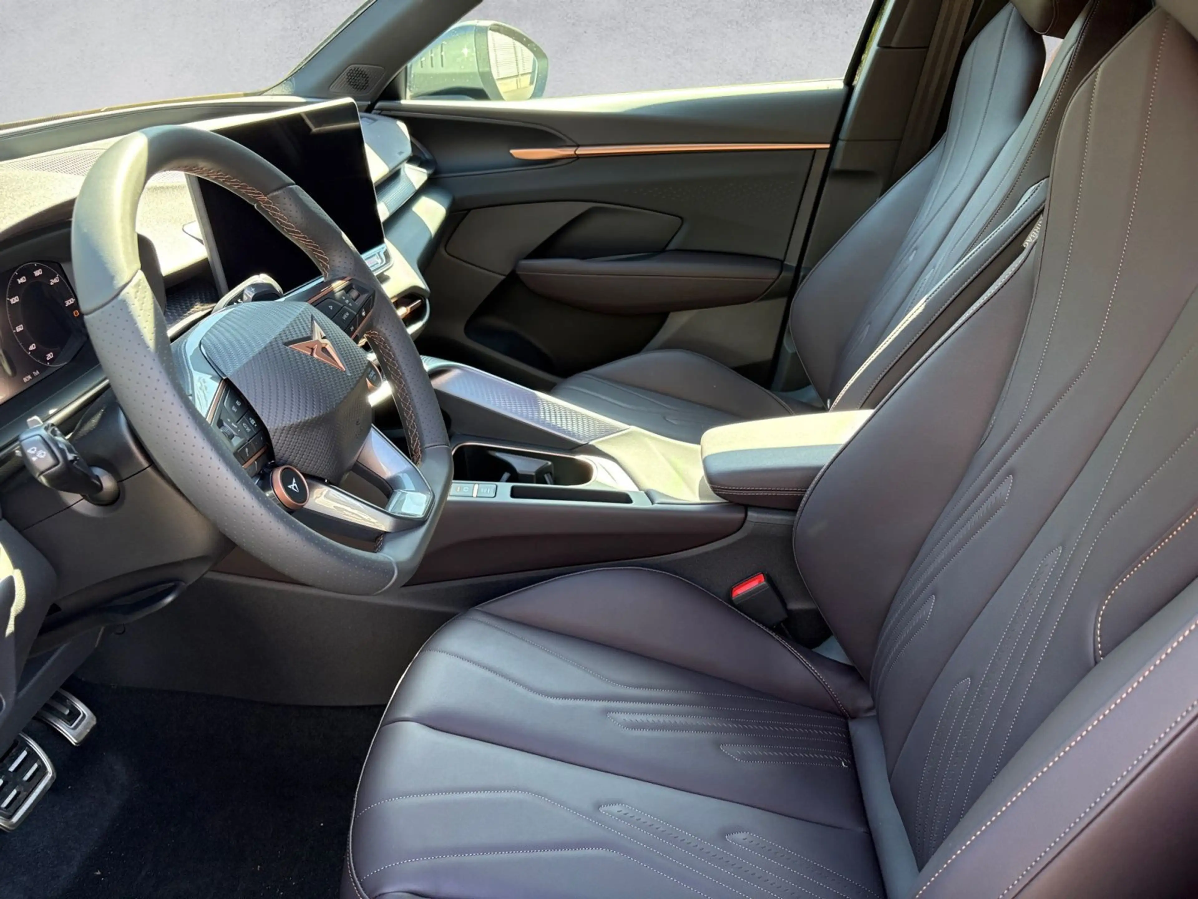 CUPRA Terramar VZ 1.5 e-Hybrid 272PS HD Matrix 20 Zoll — photo 8