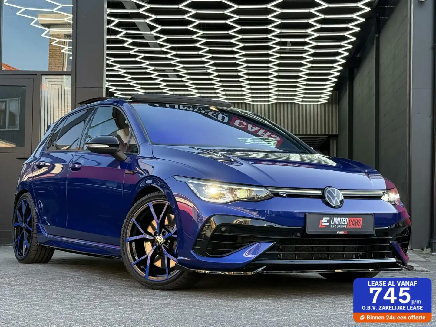 Volkswagen Golf 8 R 2.0 TSI 4Motion | PANO | AKRA |STAGE2 Blauw - 1