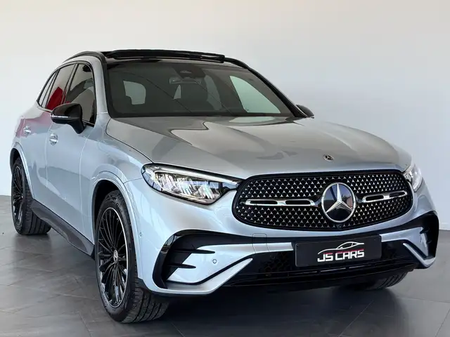 Mercedes-Benz GLC 200 view 9