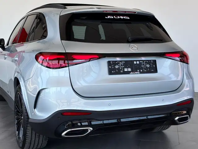 Mercedes-Benz GLC 200 view 15
