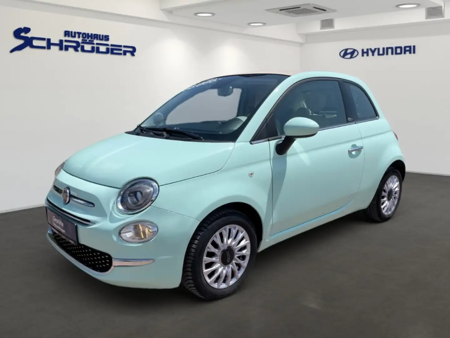 Fiat 500 1.2 Lounge S&S Cabrio Klima Tempomat Parksensoren Groen - 1
