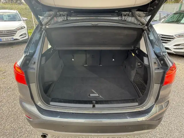 BMW X1 view 7
