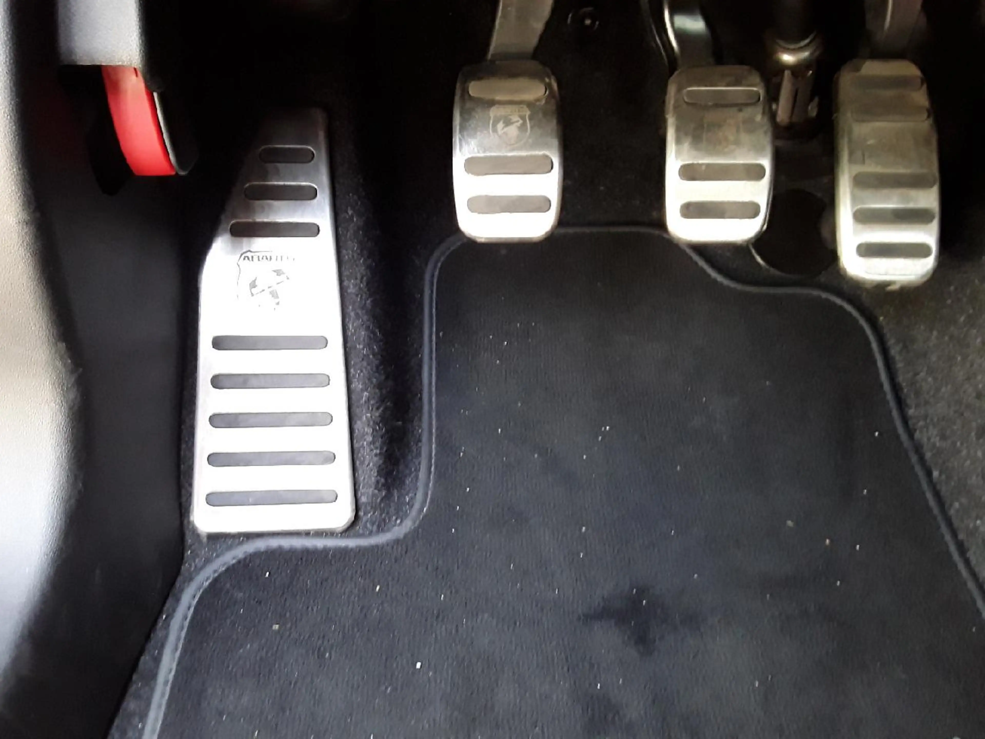 Abarth 500 F595 1.4 TB 16v — photo 9