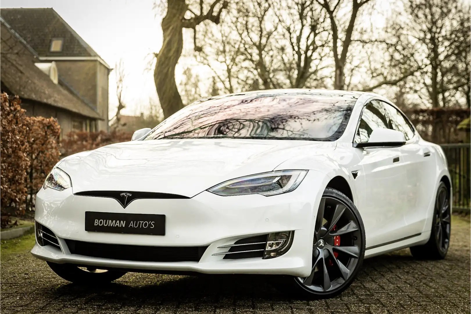 tesla model s