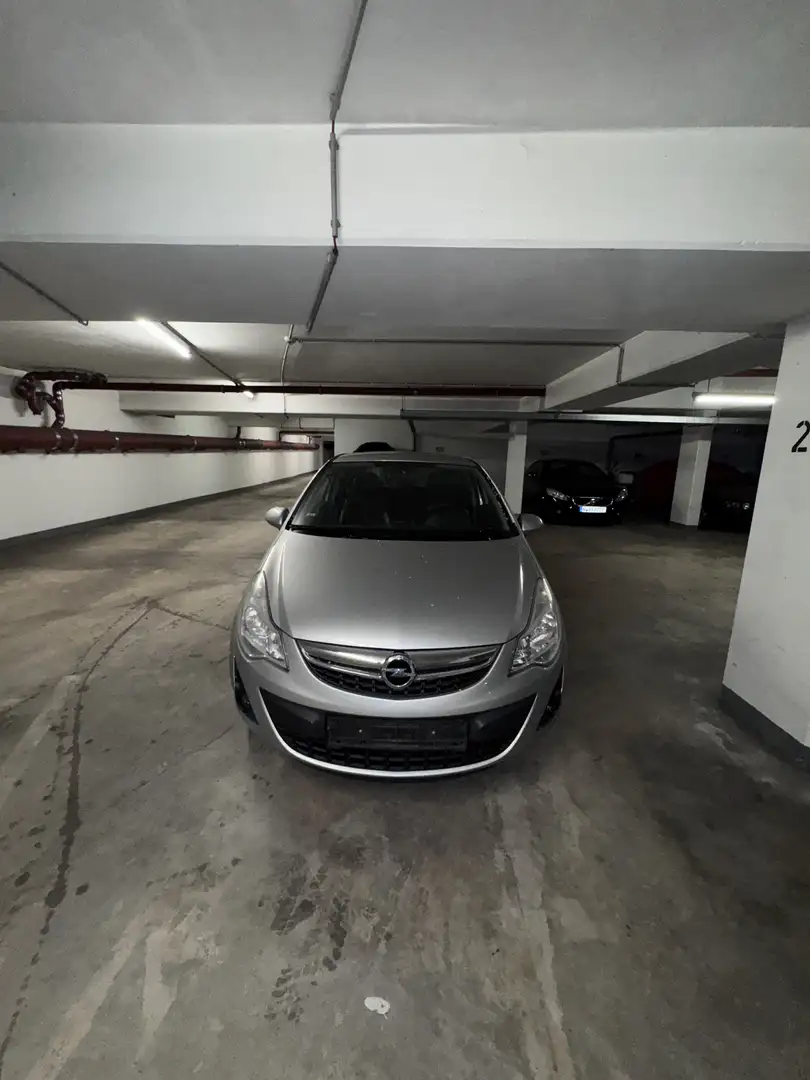 Opel Corsa 1.4 16V Color Stripes - 1