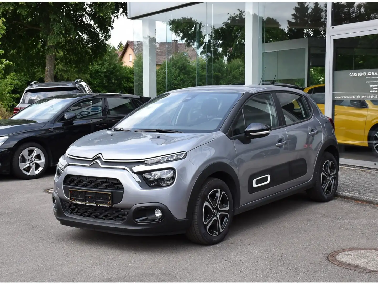 Citroen C3 1.2 PureTech 110 Feel CLIMA REGUL LANE Gris - 2