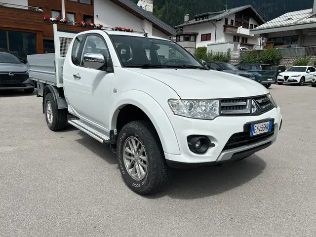 Mitsubishi L200 2.5 DI-D/178CV DC Intense Plus DPF