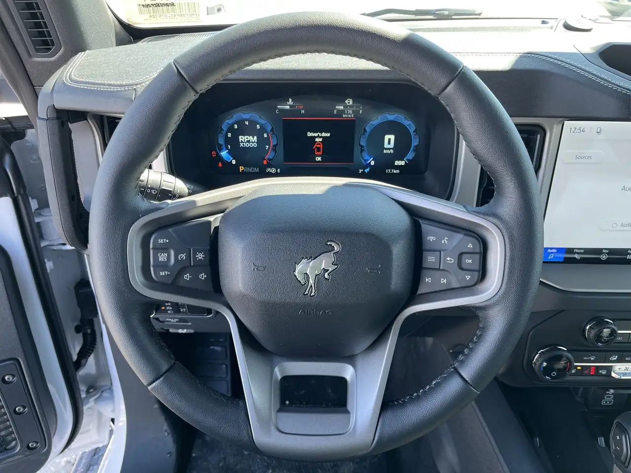 Ford Bronco снимка Ford Bronco