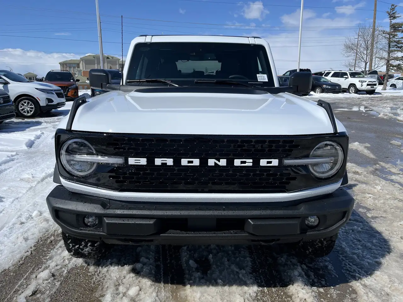 Ford Bronco снимка Ford Bronco