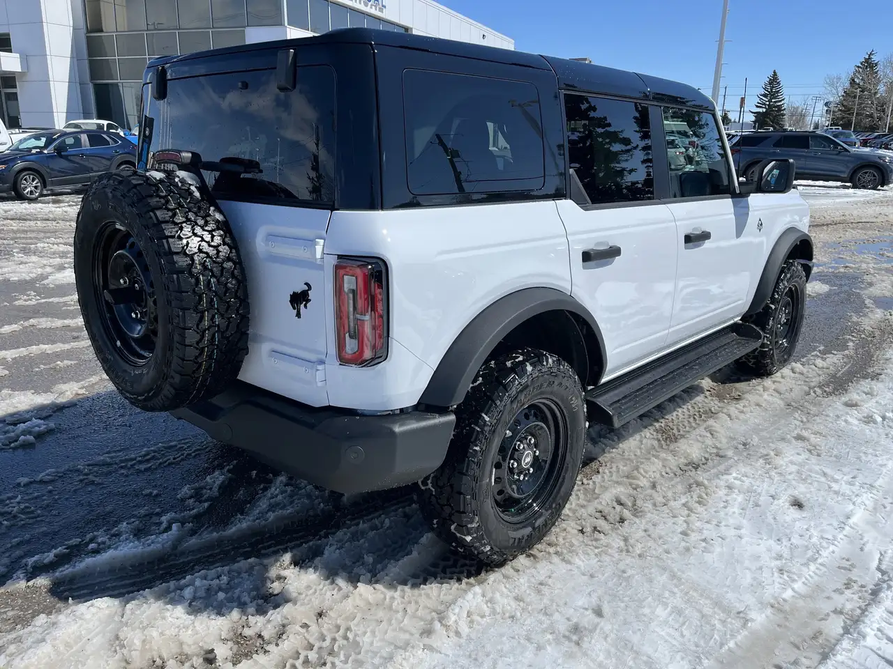 Ford Bronco снимка Ford Bronco