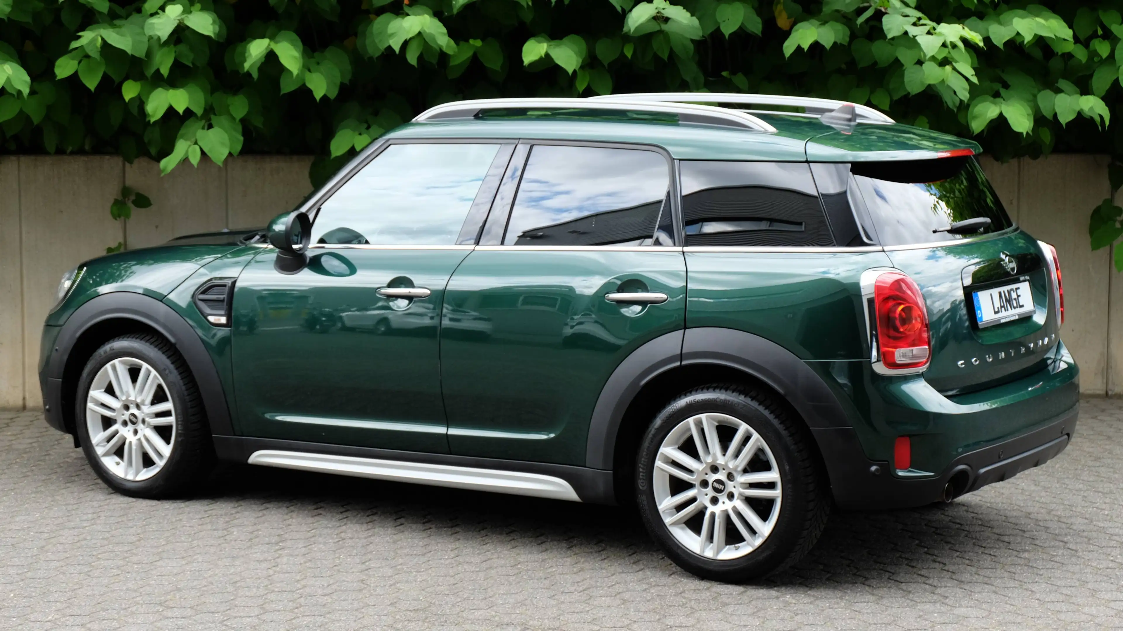 MINI One Countryman One — photo 7