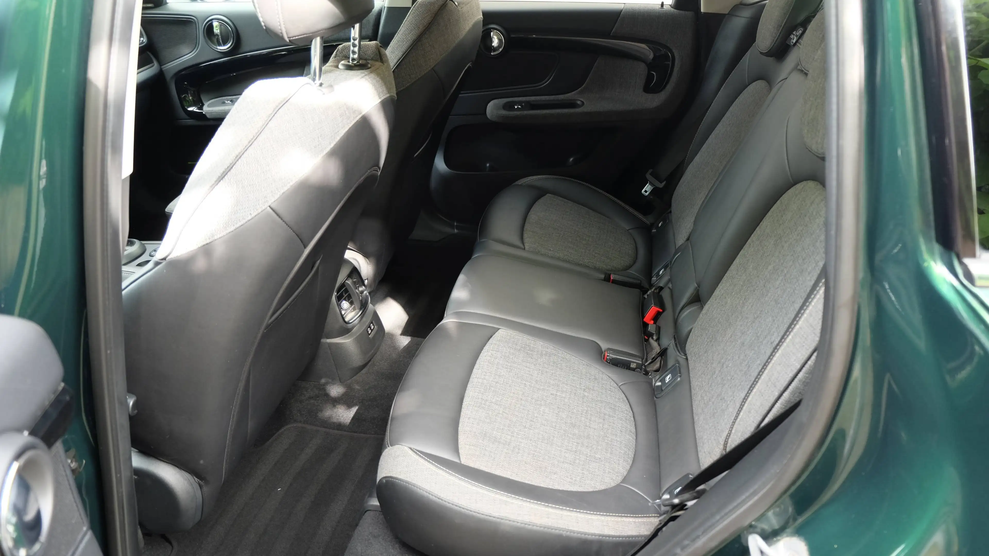 MINI One Countryman One — photo 12