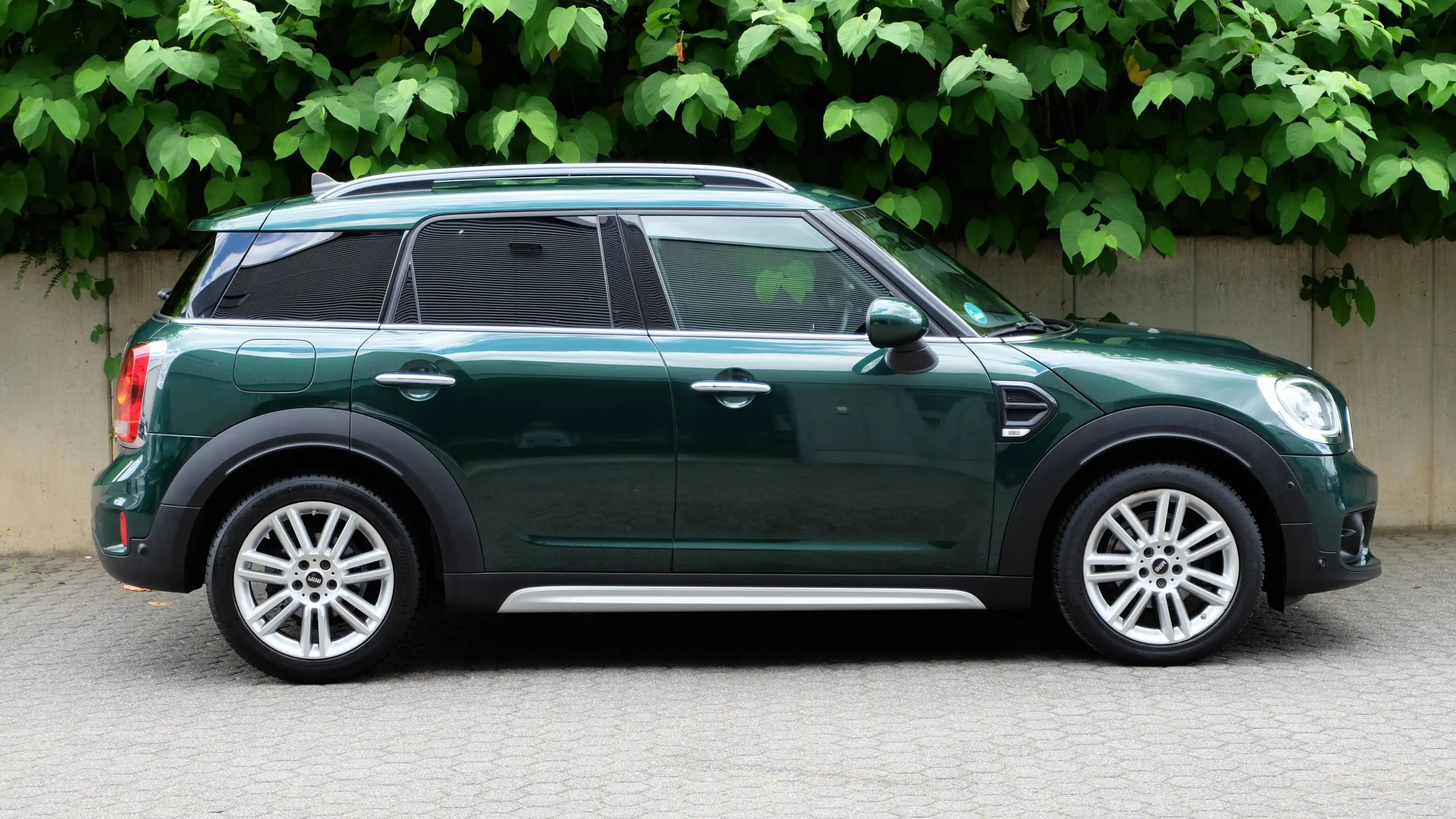 MINI One Countryman One — photo 2