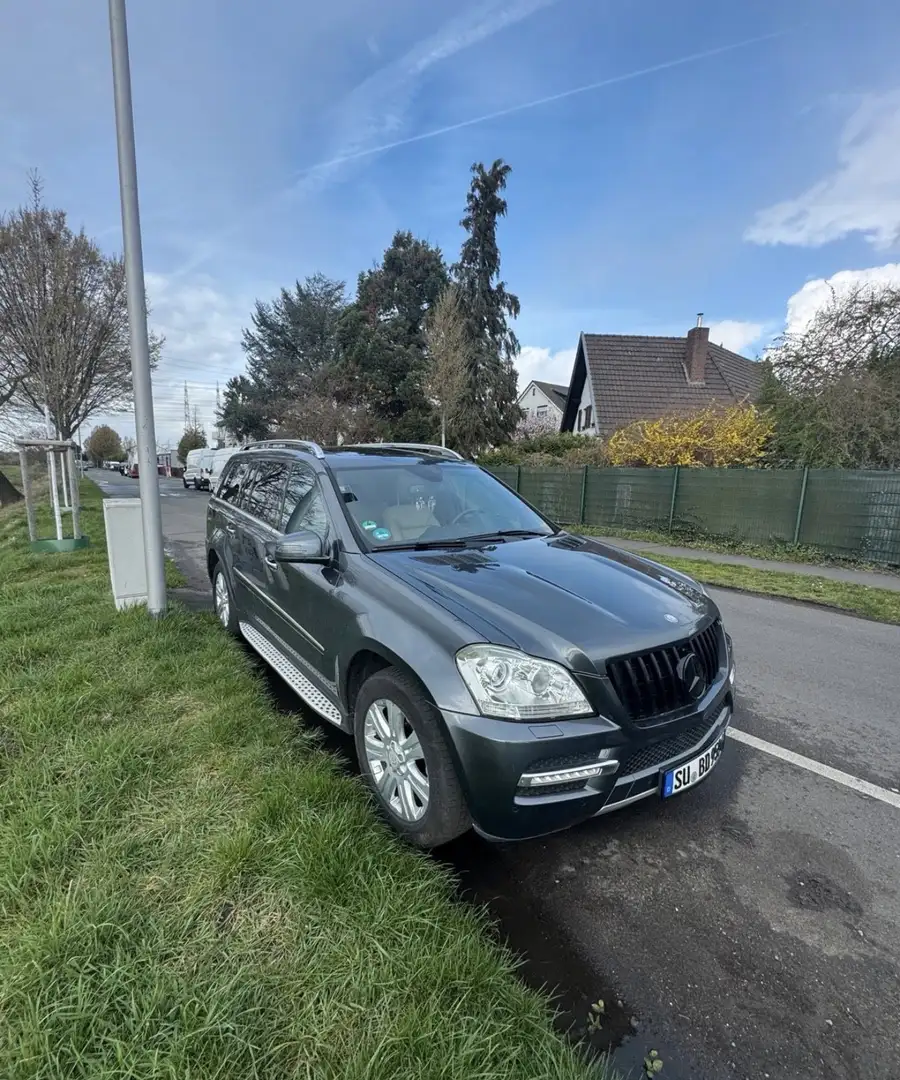 Mercedes-Benz GL 450 CDI DPF 4Matic 7G-TRONIC - 2