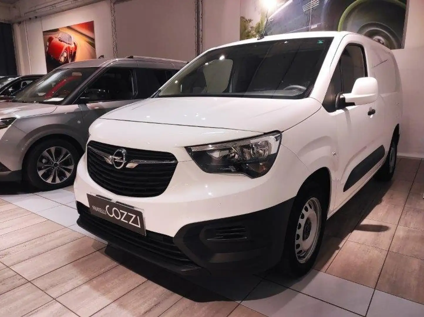 Opel Combo Cargo XL 1.5 Diesel 130CV S&S PL 950kg Edition Bianco - 2