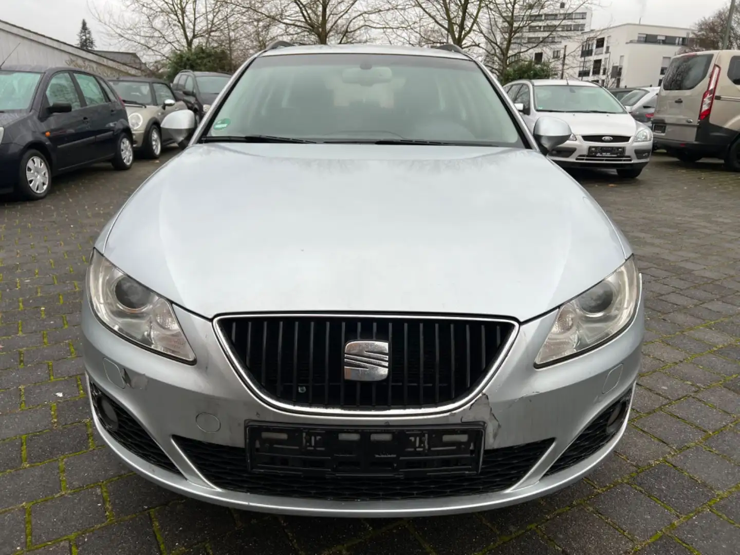 SEAT Exeo ST 2.0 Style 170PS/ALU/Motorproblem! Silver - 2
