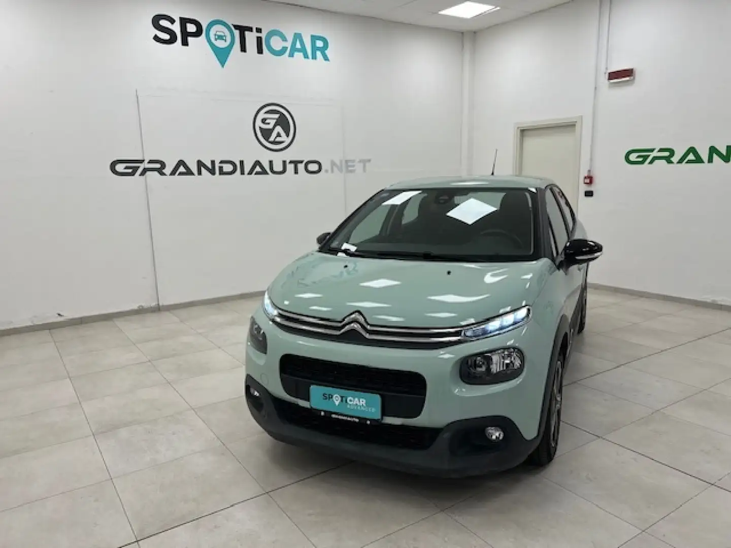 Citroen C3 III 2017 -  1.2 puretech Feel s&s 83cv neopatenta Blu/Azzurro - 1