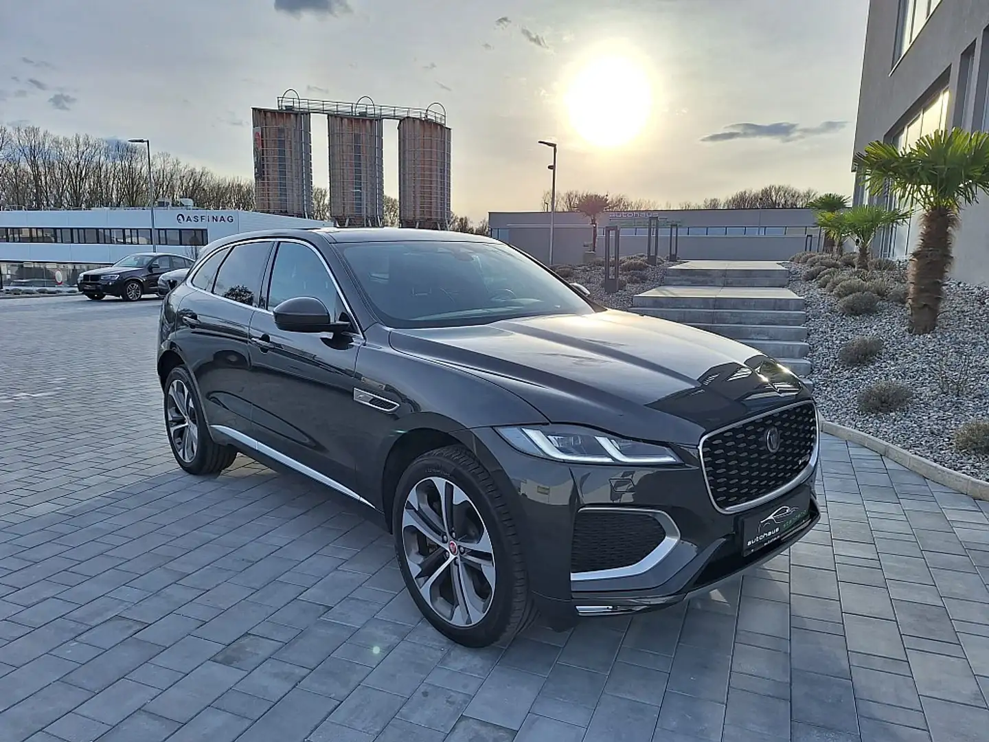 Jaguar F-Pace F-Pace R-Dynamic SE D300 AWD Aut.**Traumhafte A... Grijs - 1
