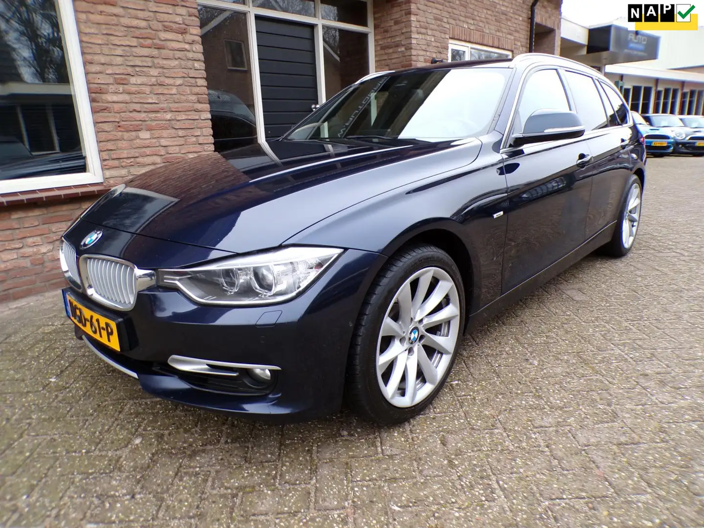 BMW 328 3-serie Touring 328i High Executive Automaat / Nav Blauw - 1