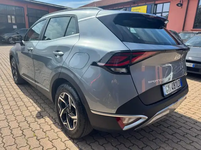 Kia Sportage view 7