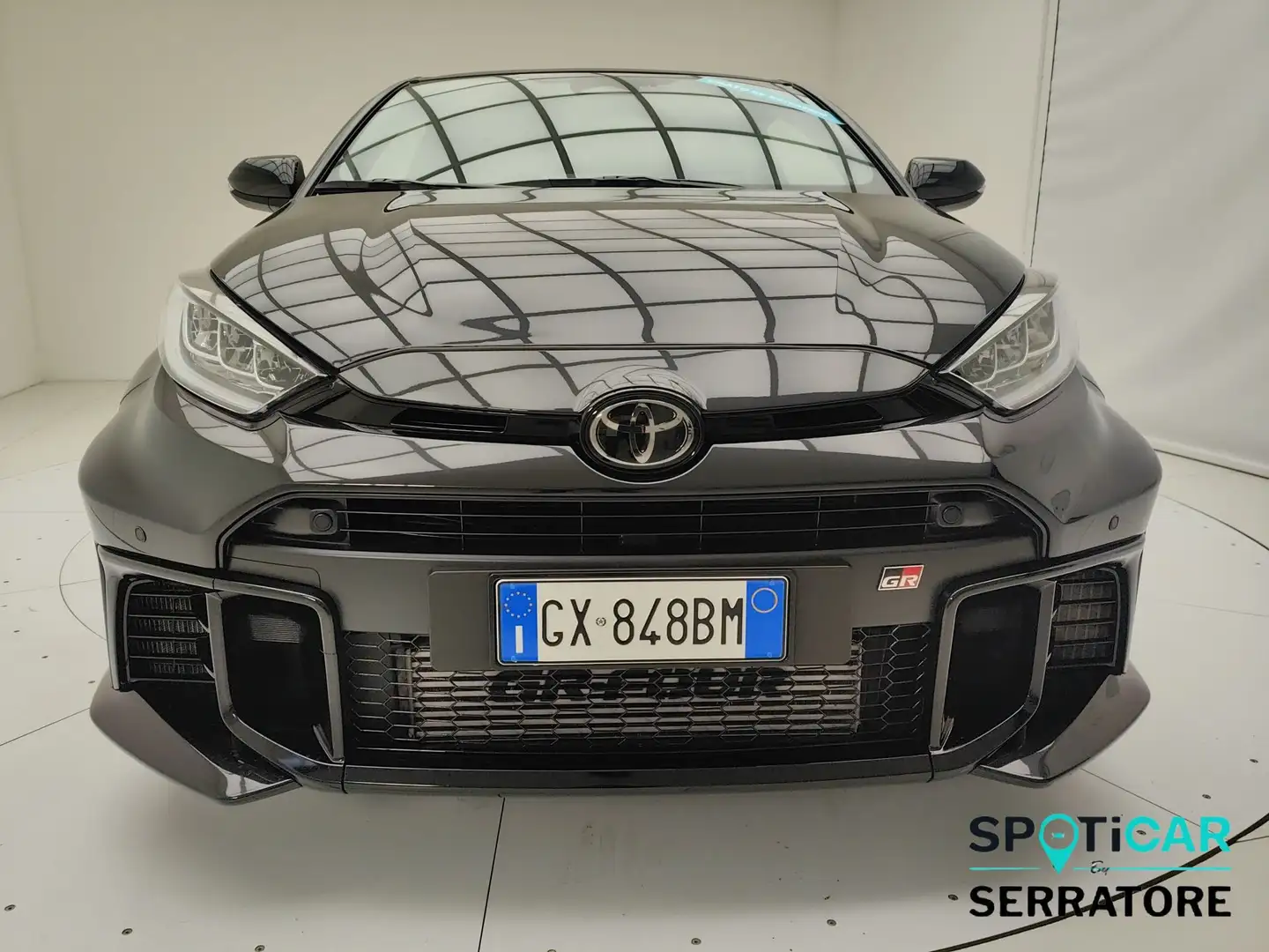 Toyota Yaris IV GR 1.6 Circuit dat-8 Nero - 2