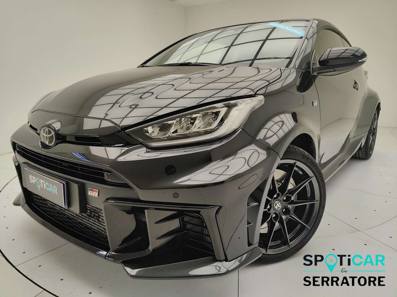 Toyota Yaris Yaris IV 1.6 Circuit dat-8