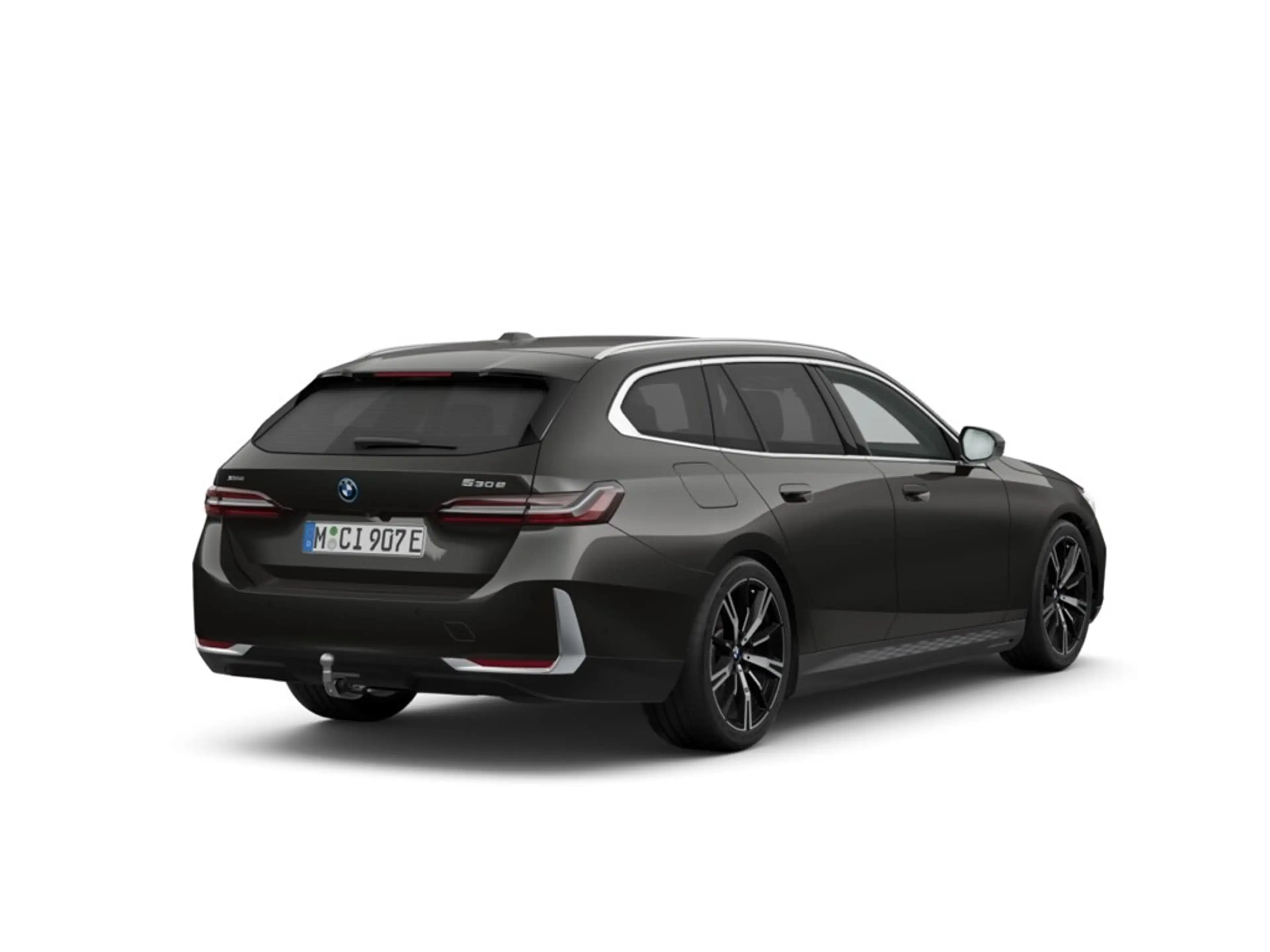 BMW 530 e xDrive Touring M Sport Pro LMR 20 Park-Assistent — photo 3