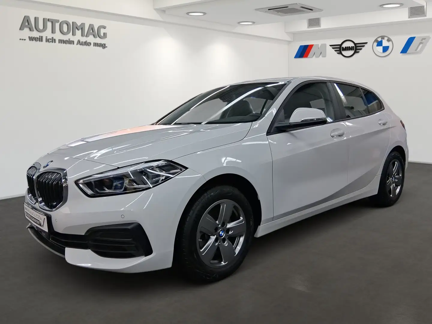BMW 118 i Hatch Advantage DAB LED Lenkradhz. AHK Shz Weiß - 1